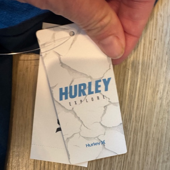 Hurley Blue Explore Adventure Tee NWT - Picture 6 of 7